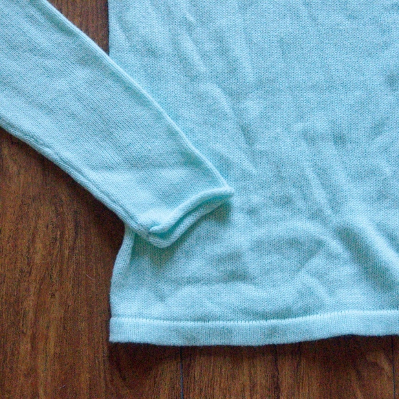 Old Navy Minty Sky Blue Sweater Size XS - Picture 4 of 7